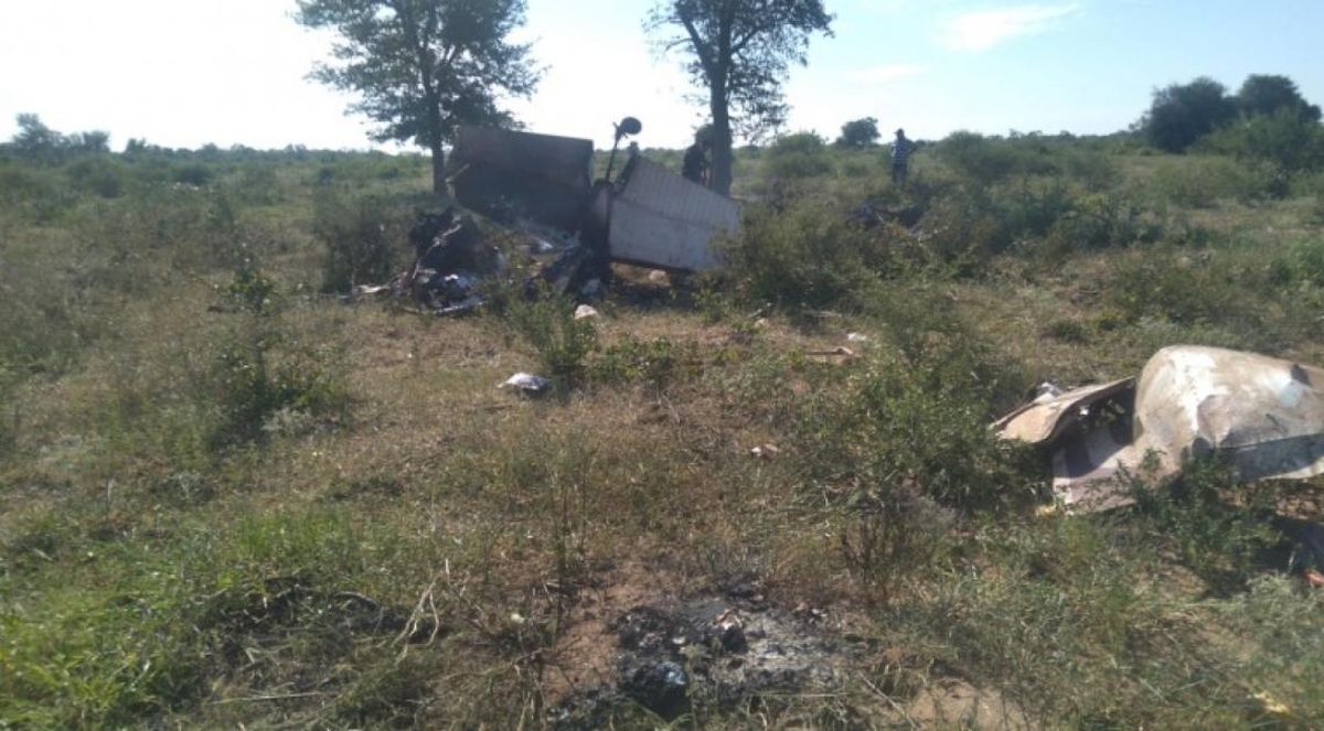 Cinco delincuentes robaron un avión en Chaco, pero se estrellaron luego de despegar y murieron