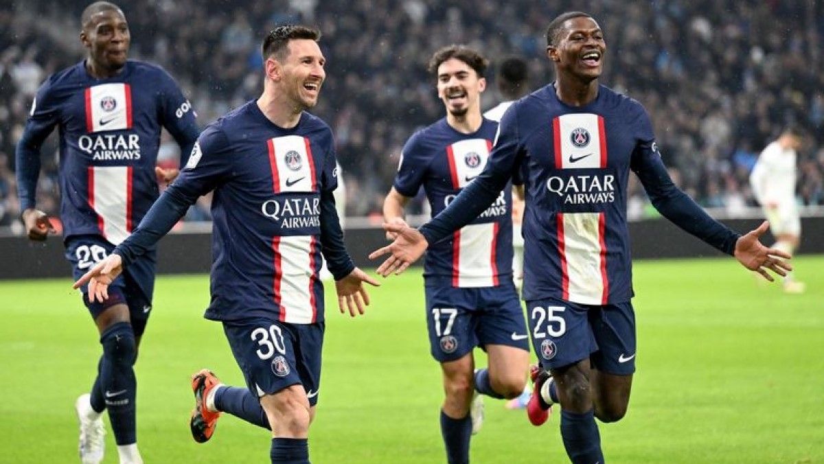 El PSG goleó 3-0 al Marsella con goles de Messi y Mbappé