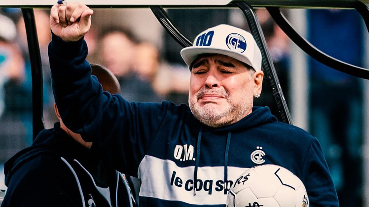 La continuidad de Diego Armando Maradona como entrenador se pondrá en juego mañana durante las elecciones