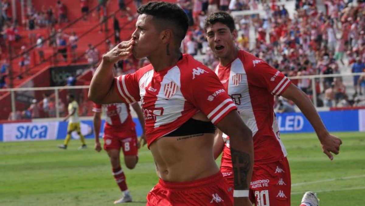 Unión venció por 3 a 1 a Rosario Central en Santa Fe