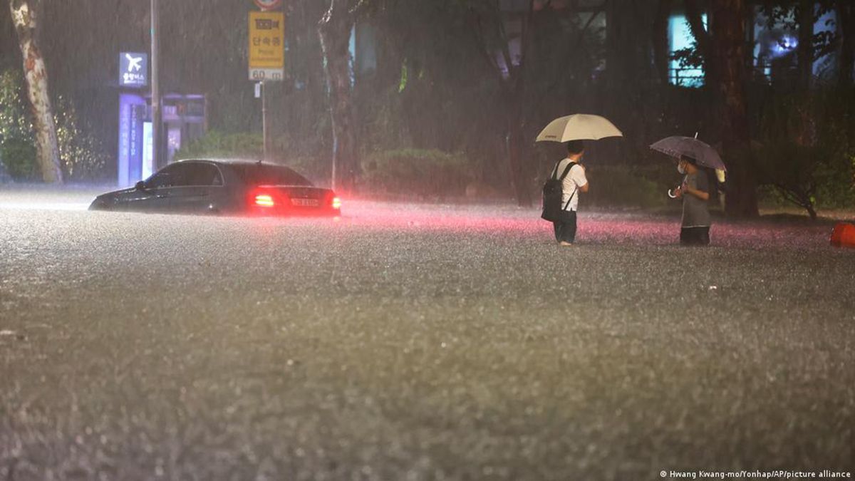 Al menos once personas murieron el pasado miércoles debido a las fuertes lluvias en el norte de Corea del Sur y ocho están desaparecidas.