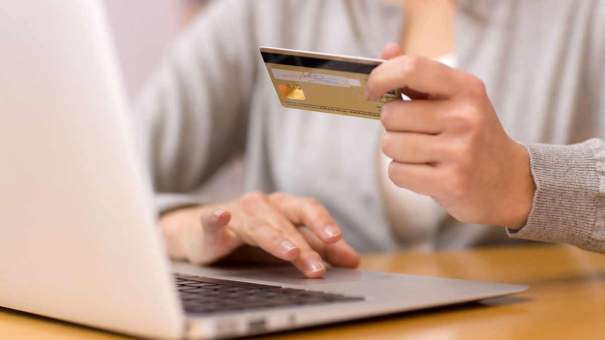 La Afip endureció los controles sobre las compras on line en el exterior