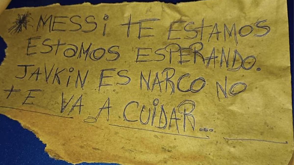 Balean el supermercado de la familia Roccuzzo en Rosario y dejan una nota amenazante para Messi
