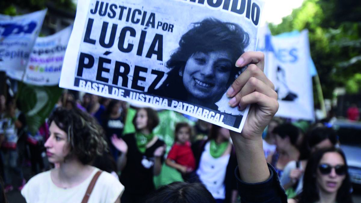 Defensas piden la absolución de los dos acusados de violar y asesinar a Lucía Pérez