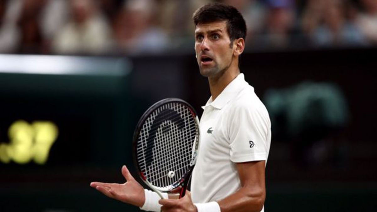 Si Djokovic no se vacuna, tampoco podrá jugar Roland Garros